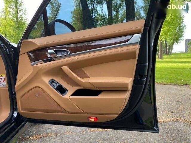 Порше Panamera, об'ємом двигуна 3 л та пробігом 95 тис. км за 33700 $, фото 28 на Automoto.ua