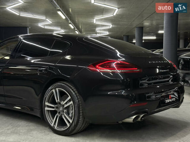 Порше Панамера, объемом двигателя 3 л и пробегом 96 тыс. км за 28900 $, фото 11 на Automoto.ua