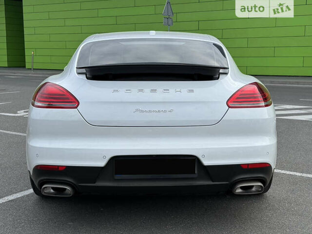 Порше Panamera, об'ємом двигуна 3.61 л та пробігом 75 тис. км за 54800 $, фото 5 на Automoto.ua