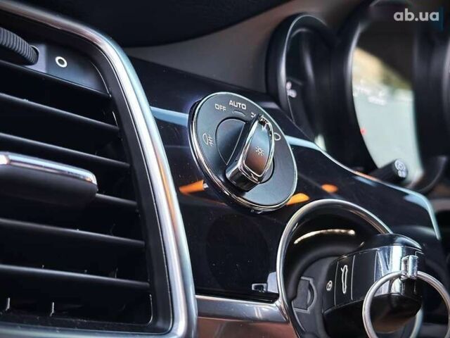 Порше Панамера, объемом двигателя 3 л и пробегом 101 тыс. км за 28500 $, фото 22 на Automoto.ua