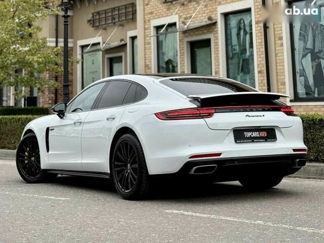Порше Панамера, объемом двигателя 0 л и пробегом 47 тыс. км за 67990 $, фото 11 на Automoto.ua