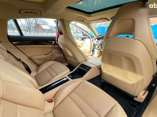 Порше Панамера, объемом двигателя 3 л и пробегом 61 тыс. км за 52000 $, фото 24 на Automoto.ua