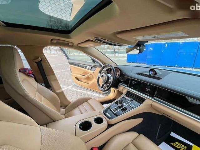 Порше Панамера, объемом двигателя 3 л и пробегом 61 тыс. км за 52000 $, фото 25 на Automoto.ua