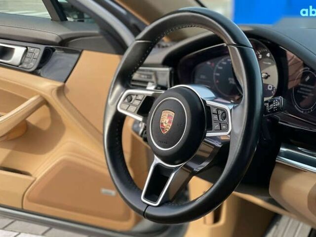 Порше Панамера, объемом двигателя 3 л и пробегом 61 тыс. км за 52000 $, фото 26 на Automoto.ua