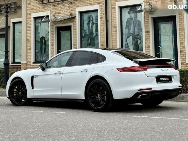 Порше Панамера, объемом двигателя 0 л и пробегом 47 тыс. км за 67990 $, фото 8 на Automoto.ua