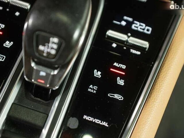 Порше Панамера, объемом двигателя 2.9 л и пробегом 80 тыс. км за 54500 $, фото 27 на Automoto.ua