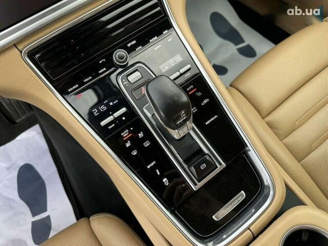 Порше Panamera, об'ємом двигуна 3 л та пробігом 123 тис. км за 46000 $, фото 12 на Automoto.ua