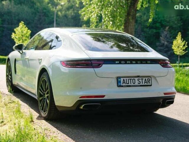 Порше Панамера, объемом двигателя 0 л и пробегом 98 тыс. км за 77900 $, фото 2 на Automoto.ua