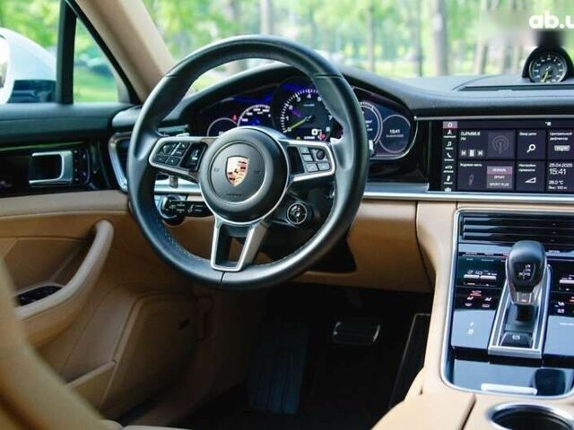 Порше Панамера, объемом двигателя 0 л и пробегом 98 тыс. км за 77900 $, фото 28 на Automoto.ua
