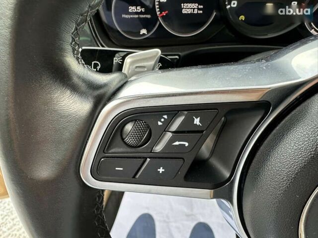 Порше Panamera, об'ємом двигуна 3 л та пробігом 123 тис. км за 46000 $, фото 15 на Automoto.ua