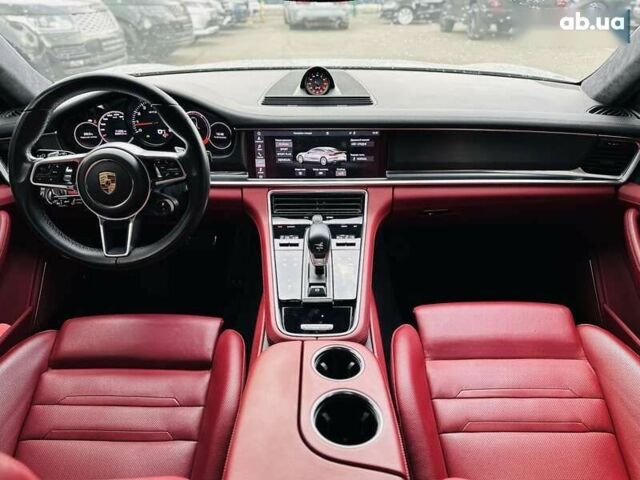Порше Panamera, об'ємом двигуна 4 л та пробігом 63 тис. км за 79999 $, фото 23 на Automoto.ua