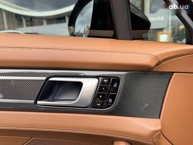 Порше Панамера, объемом двигателя 0 л и пробегом 63 тыс. км за 78500 $, фото 18 на Automoto.ua