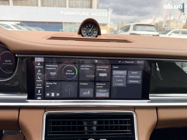 Порше Панамера, объемом двигателя 0 л и пробегом 63 тыс. км за 78500 $, фото 24 на Automoto.ua