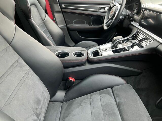 Порше Панамера, объемом двигателя 4 л и пробегом 5 тыс. км за 143023 $, фото 13 на Automoto.ua