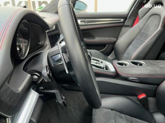 Порше Панамера, объемом двигателя 4 л и пробегом 5 тыс. км за 143023 $, фото 18 на Automoto.ua