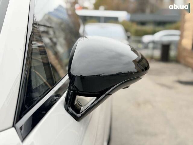 Порше Панамера, объемом двигателя 4 л и пробегом 9 тыс. км за 154999 $, фото 11 на Automoto.ua