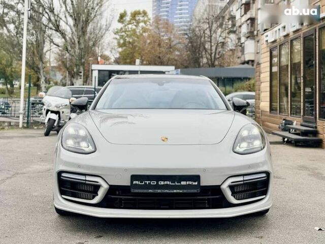 Порше Панамера, объемом двигателя 4 л и пробегом 9 тыс. км за 154999 $, фото 1 на Automoto.ua