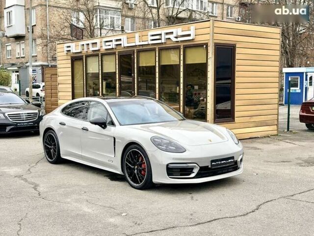 Порше Панамера, объемом двигателя 4 л и пробегом 9 тыс. км за 154999 $, фото 2 на Automoto.ua