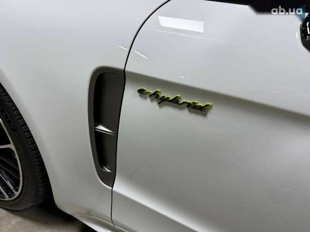 Порше Панамера, объемом двигателя 0 л и пробегом 20 тыс. км за 119500 $, фото 25 на Automoto.ua