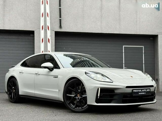 Порше Panamera, об'ємом двигуна 0 л та пробігом 1 тис. км за 185000 $, фото 3 на Automoto.ua