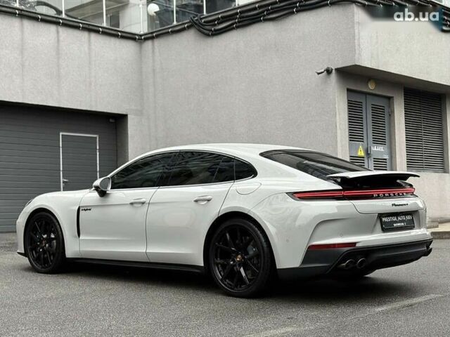 Порше Panamera, об'ємом двигуна 0 л та пробігом 1 тис. км за 185000 $, фото 23 на Automoto.ua
