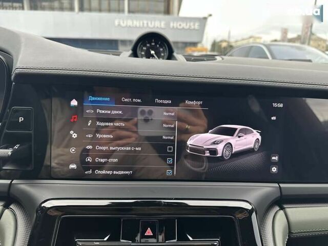 Порше Panamera, об'ємом двигуна 4 л та пробігом 8 тис. км за 215000 $, фото 22 на Automoto.ua