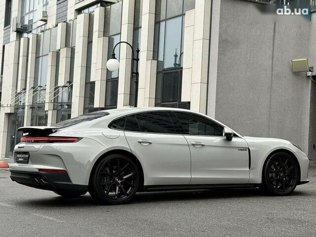 Порше Panamera, об'ємом двигуна 0 л та пробігом 1 тис. км за 185000 $, фото 25 на Automoto.ua