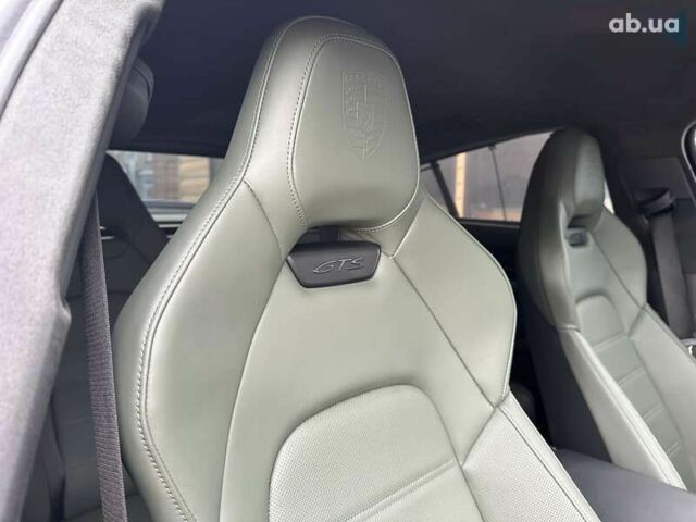 Порше Panamera, об'ємом двигуна 4 л та пробігом 8 тис. км за 215000 $, фото 5 на Automoto.ua