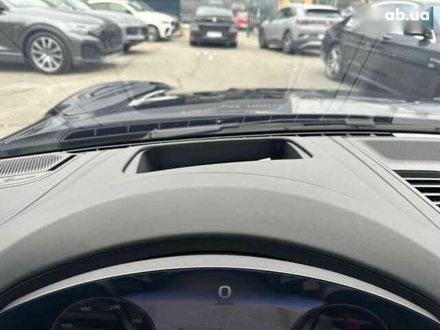 Порше Panamera, об'ємом двигуна 4 л та пробігом 8 тис. км за 215000 $, фото 23 на Automoto.ua