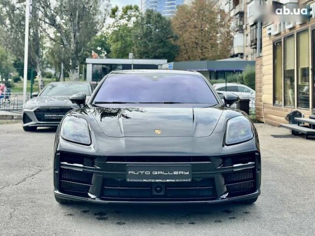 Порше Panamera, об'ємом двигуна 4 л та пробігом 8 тис. км за 215000 $, фото 2 на Automoto.ua