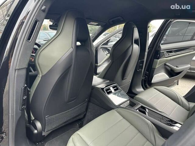 Порше Panamera, об'ємом двигуна 4 л та пробігом 8 тис. км за 215000 $, фото 12 на Automoto.ua
