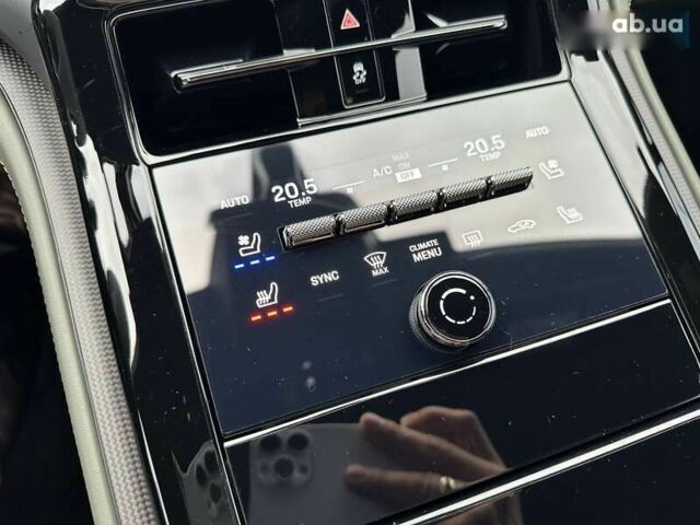 Порше Panamera, об'ємом двигуна 4 л та пробігом 8 тис. км за 215000 $, фото 25 на Automoto.ua