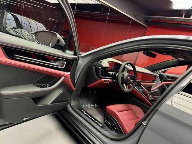 Порше Панамера, объемом двигателя 4 л и пробегом 1 тыс. км за 235900 $, фото 23 на Automoto.ua