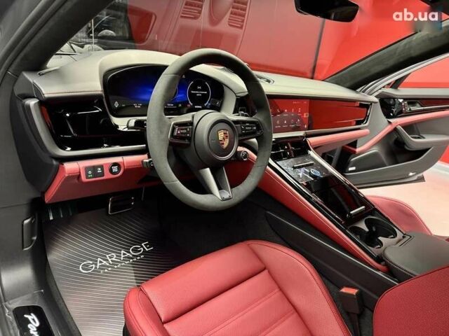 Порше Панамера, объемом двигателя 4 л и пробегом 1 тыс. км за 235900 $, фото 29 на Automoto.ua