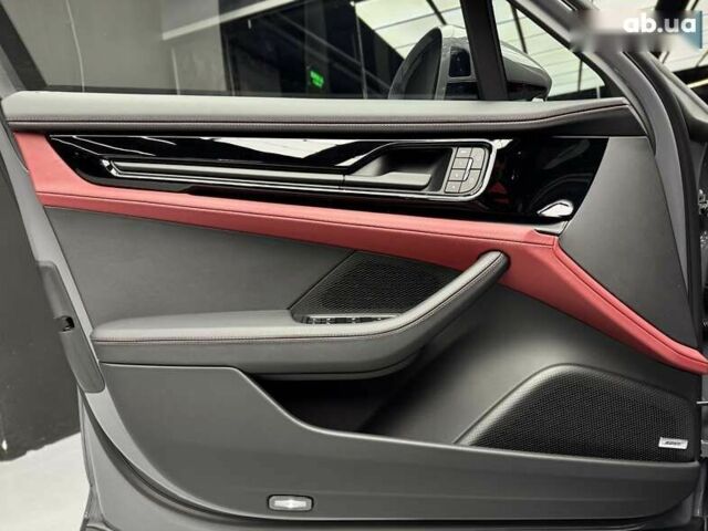 Порше Панамера, объемом двигателя 4 л и пробегом 1 тыс. км за 235900 $, фото 24 на Automoto.ua