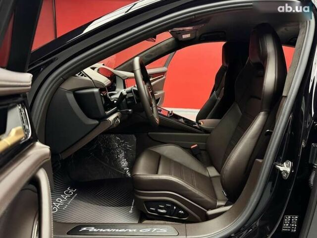 Порше Panamera, об'ємом двигуна 4 л та пробігом 1 тис. км за 233000 $, фото 25 на Automoto.ua