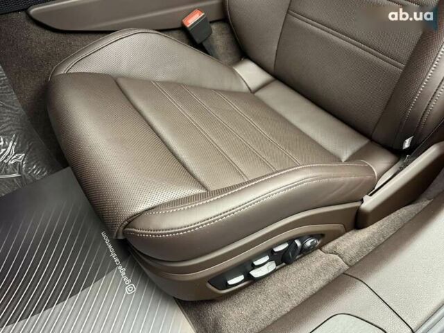 Порше Panamera, об'ємом двигуна 4 л та пробігом 1 тис. км за 233000 $, фото 27 на Automoto.ua