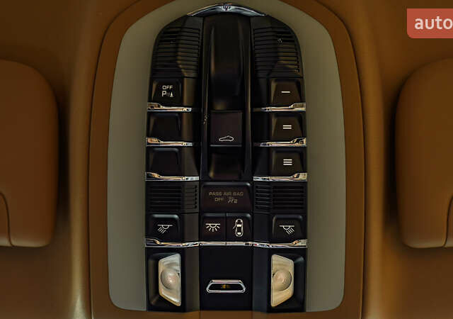 Порше Panamera, об'ємом двигуна 3.6 л та пробігом 110 тис. км за 34999 $, фото 12 на Automoto.ua