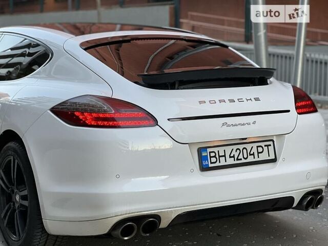 Порше Panamera, об'ємом двигуна 3.6 л та пробігом 176 тис. км за 22999 $, фото 17 на Automoto.ua