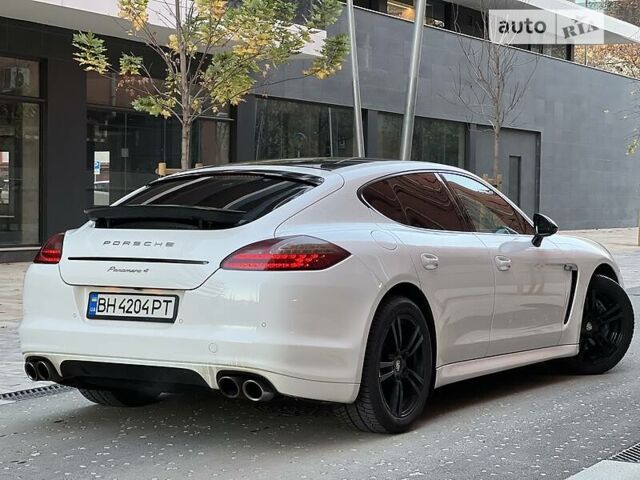 Порше Panamera, об'ємом двигуна 3.6 л та пробігом 176 тис. км за 22999 $, фото 4 на Automoto.ua