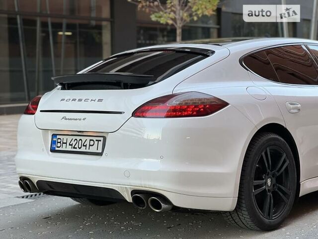 Порше Panamera, об'ємом двигуна 3.6 л та пробігом 176 тис. км за 22999 $, фото 18 на Automoto.ua