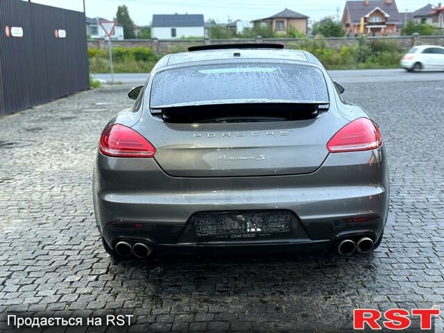 Порше Panamera, об'ємом двигуна 3 л та пробігом 122 тис. км за 32500 $, фото 3 на Automoto.ua