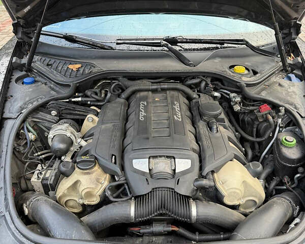 Серый Порше Панамера, объемом двигателя 4.81 л и пробегом 162 тыс. км за 19000 $, фото 13 на Automoto.ua