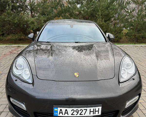 Серый Порше Панамера, объемом двигателя 4.81 л и пробегом 162 тыс. км за 19000 $, фото 5 на Automoto.ua
