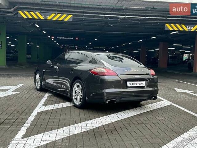 Серый Порше Панамера, объемом двигателя 3.61 л и пробегом 156 тыс. км за 20990 $, фото 6 на Automoto.ua