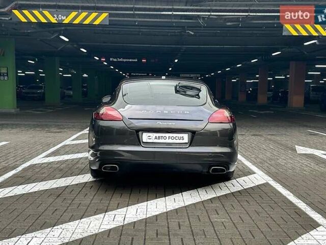 Серый Порше Панамера, объемом двигателя 3.61 л и пробегом 156 тыс. км за 20990 $, фото 5 на Automoto.ua
