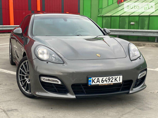 Сірий Порше Panamera, об'ємом двигуна 4.81 л та пробігом 180 тис. км за 22900 $, фото 14 на Automoto.ua