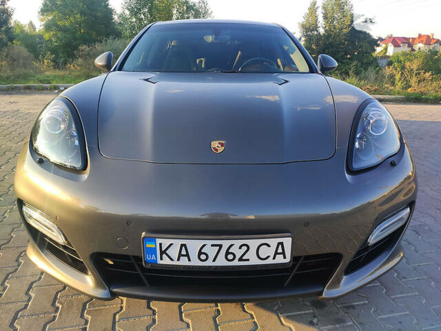 Сірий Порше Panamera, об'ємом двигуна 4.8 л та пробігом 143 тис. км за 34000 $, фото 6 на Automoto.ua