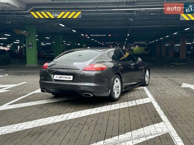 Серый Порше Панамера, объемом двигателя 3.61 л и пробегом 156 тыс. км за 20990 $, фото 4 на Automoto.ua