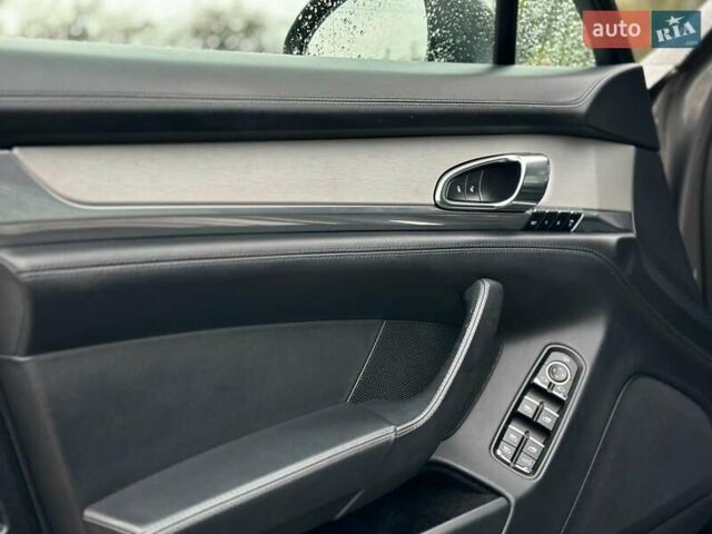 Порше Панамера 2013 в Виннице на Automoto.ua Серый Порше Панамера, объемом двигателя 3.6 л и пробегом 225 тыс. км за 29690 $, фото 36 на Automoto.ua